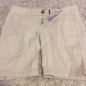 Khaki women shorts